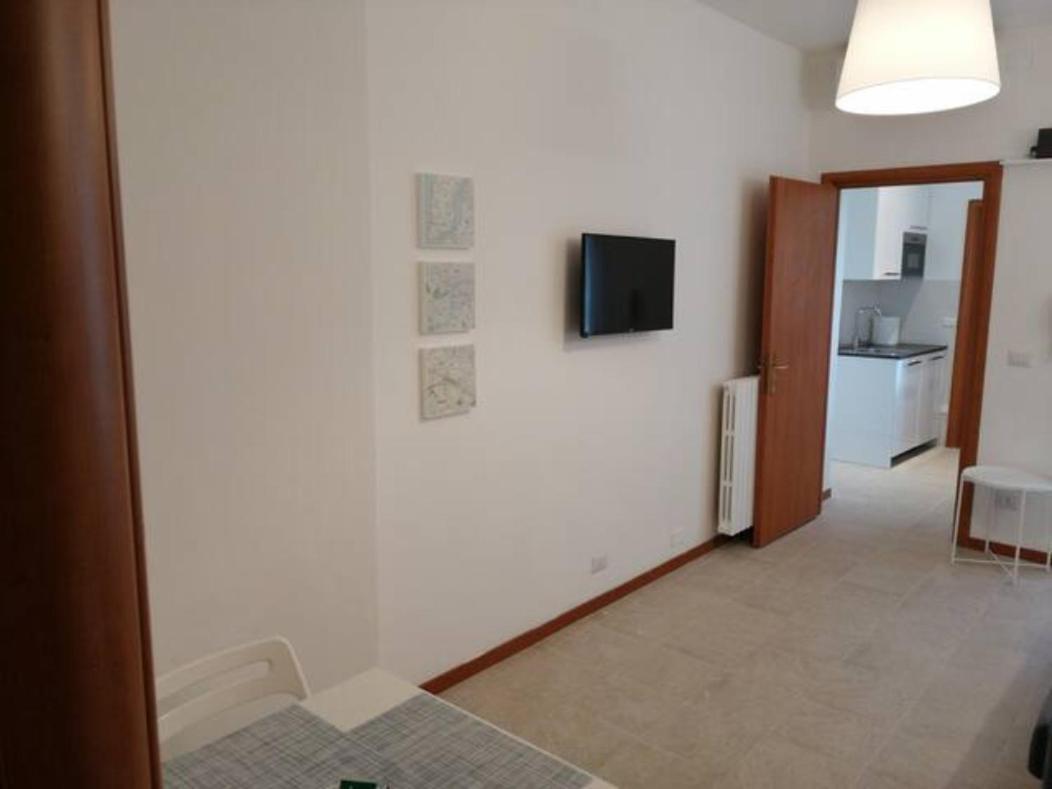 Trilocale Zona Loreto Mm1 - Viale Monza 10 Appartement Milaan Buitenkant foto