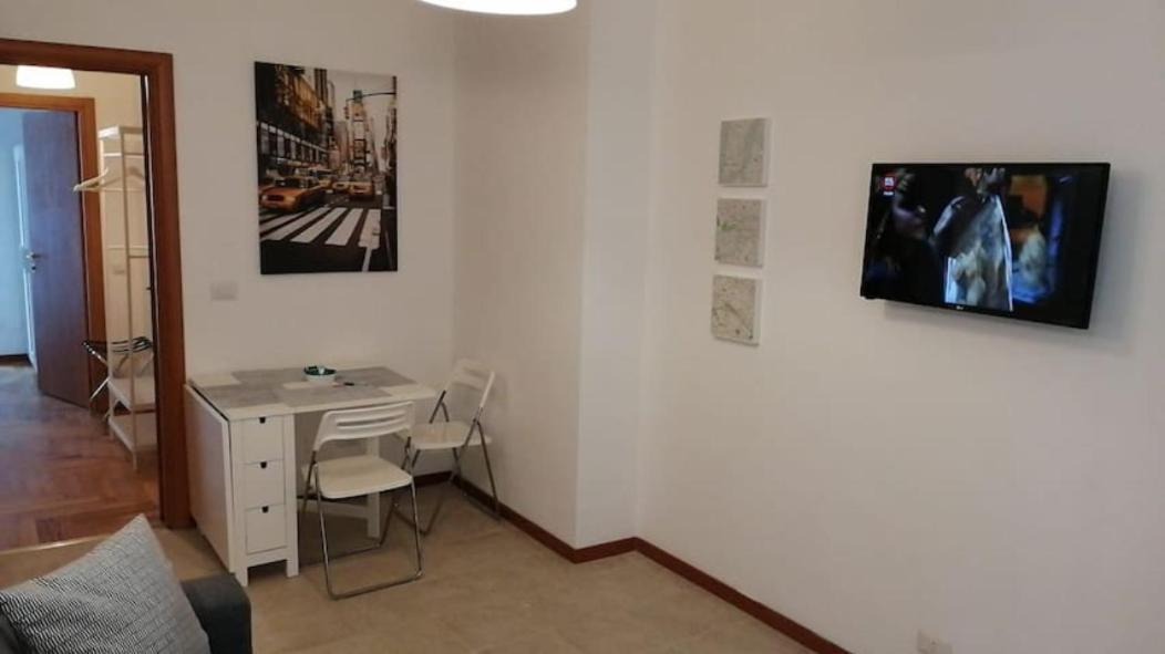 Trilocale Zona Loreto Mm1 - Viale Monza 10 Appartement Milaan Buitenkant foto